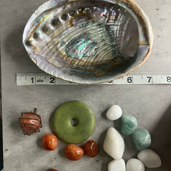 Mystical Abalone Shell with Assorted Stones - Picture 2 of 3